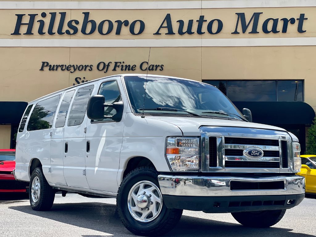 2013 Ford E350 Vans